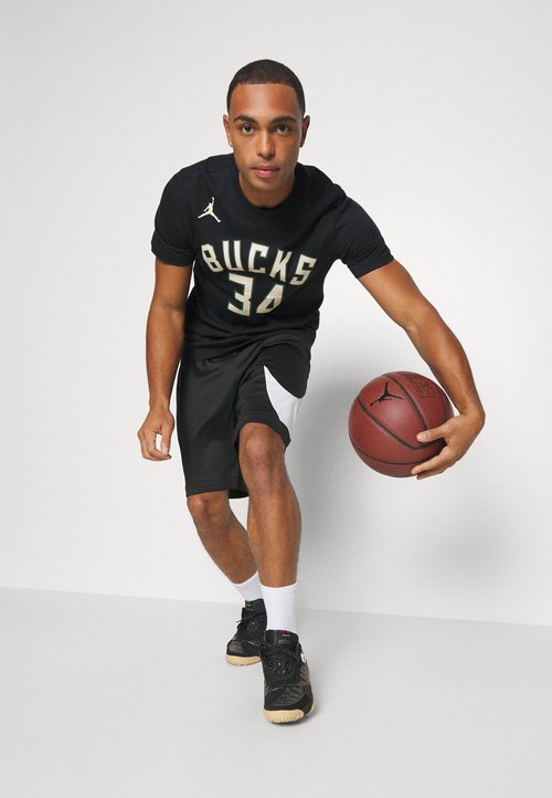 Nike NBA GIANNIS ANTETOKOUNMPO MILWAUKEE BUCKS TEE - Print T-shirt - black — foto 6