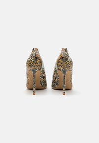 ALDO STESSY 2.0 PILLOW WALK - Escarpins à talons hauts - brown/multi-coloured