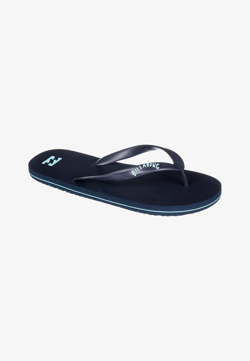 Tongs bleu marine avec semelle texturée, fines lanières et logo subtil. Comprend une accentuation bleu clair le long du bord de la semelle.