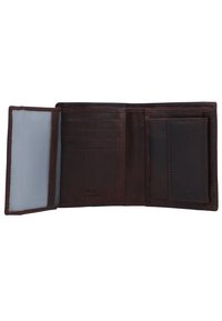 Bruine leren portemonnee met gestructureerde afwerking, meerdere kaartsleuven, een fotovak en een apart compartiment voor contant geld of andere voorwerpen.