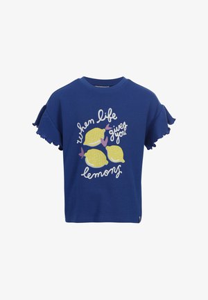 Blauw T-shirt met korte mouwen met ruches aan de mouwen, met drie gele citroenen en de tekst "when life gives you lemons" in wit en roze.