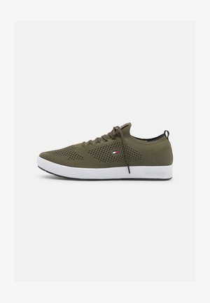 SUSTAINABLE SOCK CUPSOLE - Sneakers basse - army green