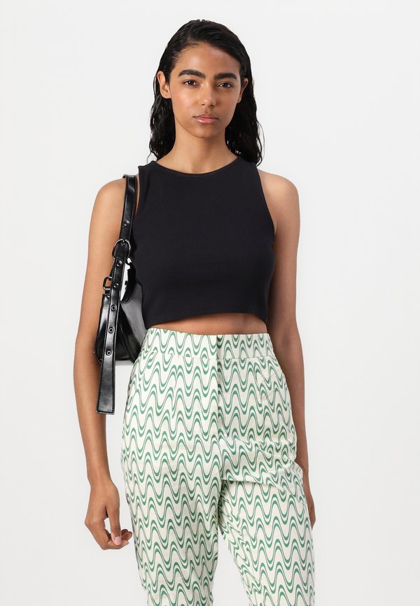 SIDE SPLIT HIGH WAISTED FLARES - Trousers2