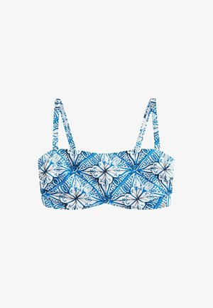 Bikiniöverdel med ett blått och vitt blommigt geometriskt mönster, justerbara axelremmar, slät textur och en strukturerad, bandeau-stil design.