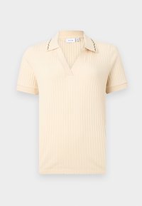 Κρεμ κοντομάνικη ριμπ πλεκτή μπλούζα με V λαιμόκοψη, γιακά με διακριτική διακοσμητική ραφή και μανίκια με μανσέτες.