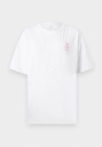 Valittu, optical white