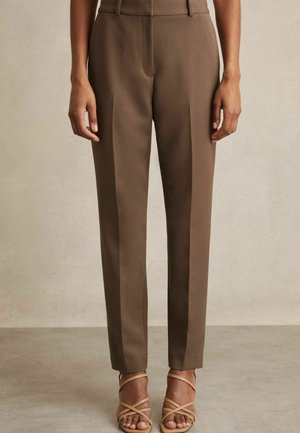 PETITE FIT - GABI - Chino - mink neutral