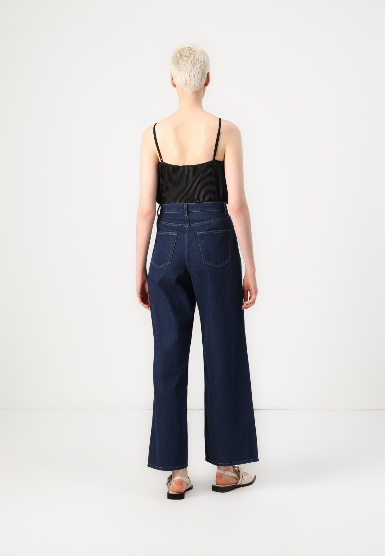Wide-fit ONLHOPE High waist Wide Leg Fit