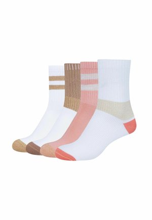 Fire par ankelsokker i hvid, brun, pink og hvid med farvede tæer, hæle og striber på en hvid baggrund.