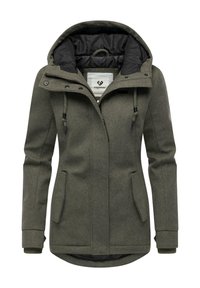 Veste à capuche olive pour femmes avec fermeture éclair à l'avant, boutons-pression, cordons de serrage, deux poches à rabat et doublure intérieure noire matelassée.