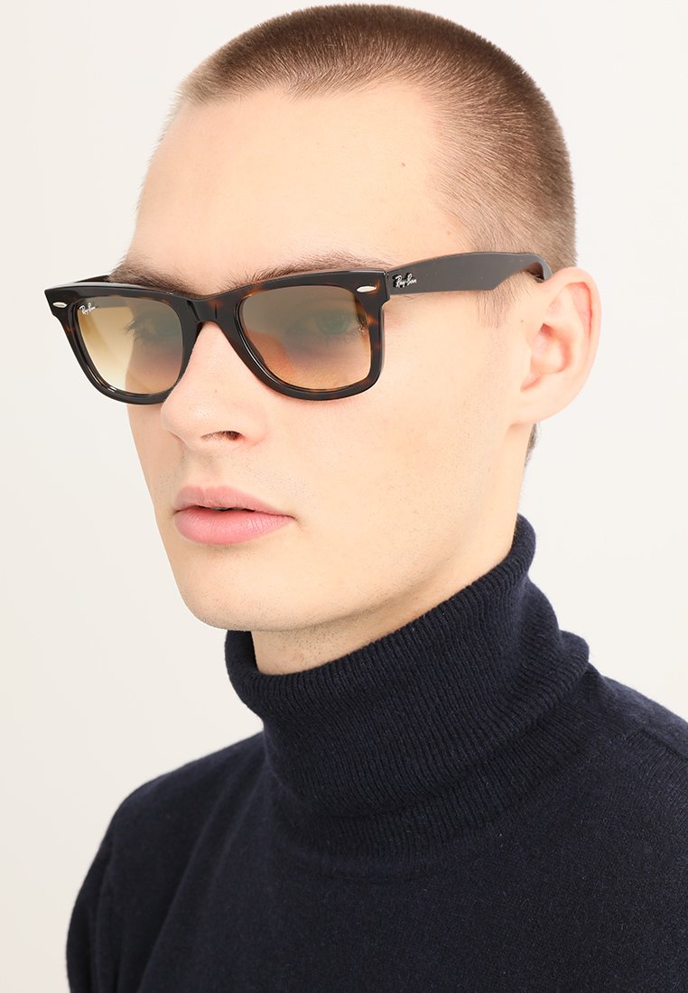 Ray Ban Gradient Wayfarer atelieryuwa.ciao.jp