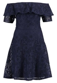Námorně modré šaty s krajkou a odhalenými rameny, s květinovým vzorem, krátkými rukávy, těsně přiléhajícím pasem a vypasovanou sukní ke kolenům.