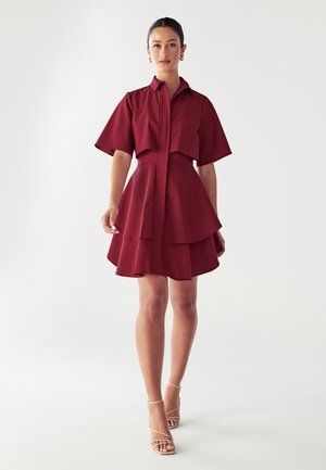 HUGH LAYERED  - Robe chemise - burgundy