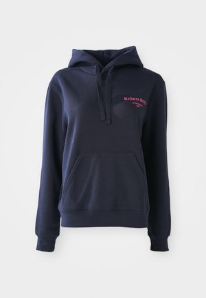 Tengerészkék kapucnis pulóver kenguruzsebbel, zsinórral és rózsaszín logóval a mellkason. Puha, texturált anyagból készült.