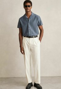 Reiss Ing - airforce blue