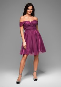 Ombre Koktejlové šaty / šaty na párty - purple