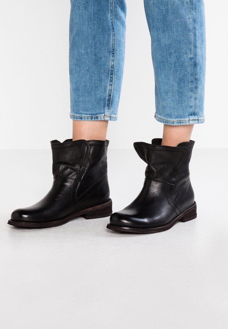 Felmini Bottines - black