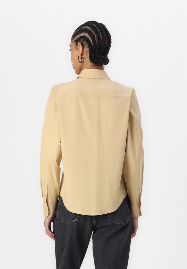 THE ESSENTIAL SHIRT - Button-down blouse - open beige3