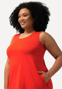 Ulla Popken ROUND NECK POCKET SWING  - Blus