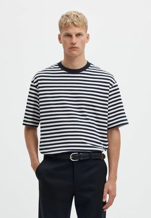 Selected, T-SHIRT STRIPED RELAXED FIT - T-shirt imprimé - sky captain