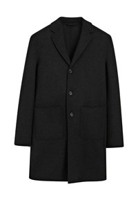 Cappotto di lana nera con colletto sciallato, cinque bottoni e due tasche frontali. Taglio dritto e consistenza morbida, adatto per il clima fresco.