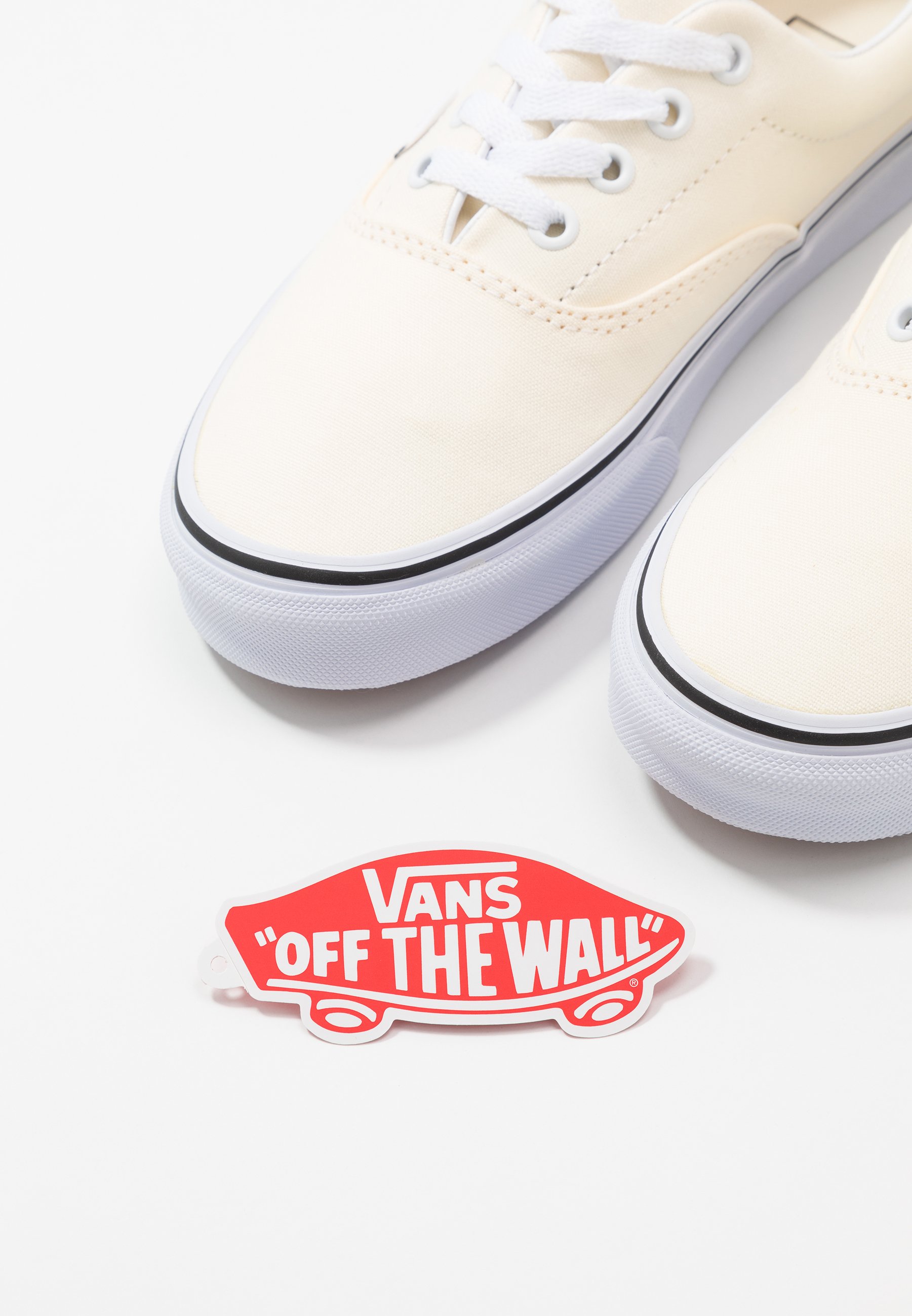 vans authentic lite white