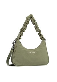 Borsa a tracolla in tessuto verde oliva con manico arricciato, hardware in argento, chiusura con zip e dettaglio del logo. Presenta una texture liscia e una forma arrotondata.