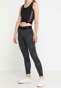 Superdry & Co Top - black