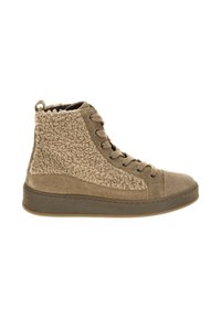 Bruine hoge sneakers van suède en textuurkunstbont, met platte veters, een rubberen zool en een gestikte accenten langs de basis.