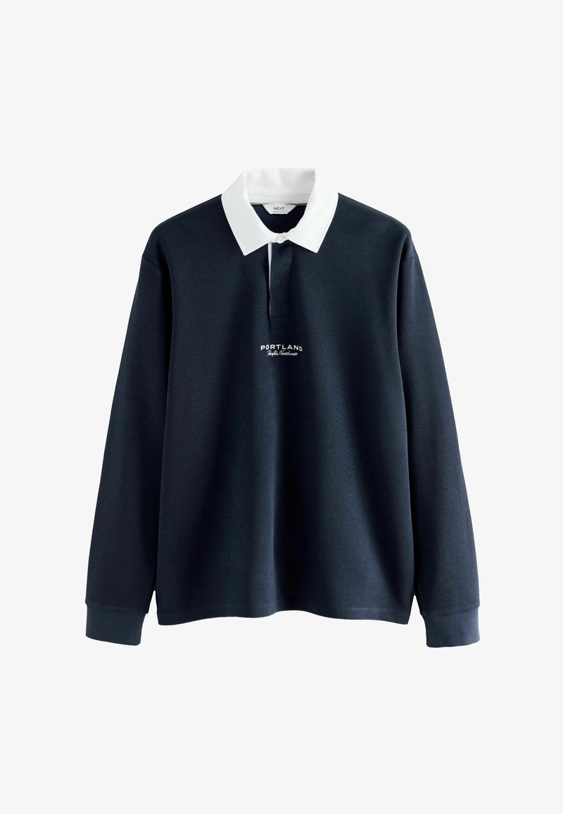 Marine langærmet polo med hvid krave, ribbet tekstur, tre-knap lukning og broderet "Portland" logo på brystet.