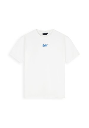 Witte T-shirt met korte mouwen en ronde hals met blauw "Ballin"-logo gecentreerd op de borst, weergegeven op een effen witte achtergrond.