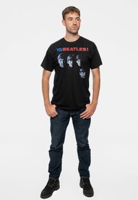 Paradiso Clothing THE BEATLES MEET THE BEATLES UNISEX - Print T-shirt - black