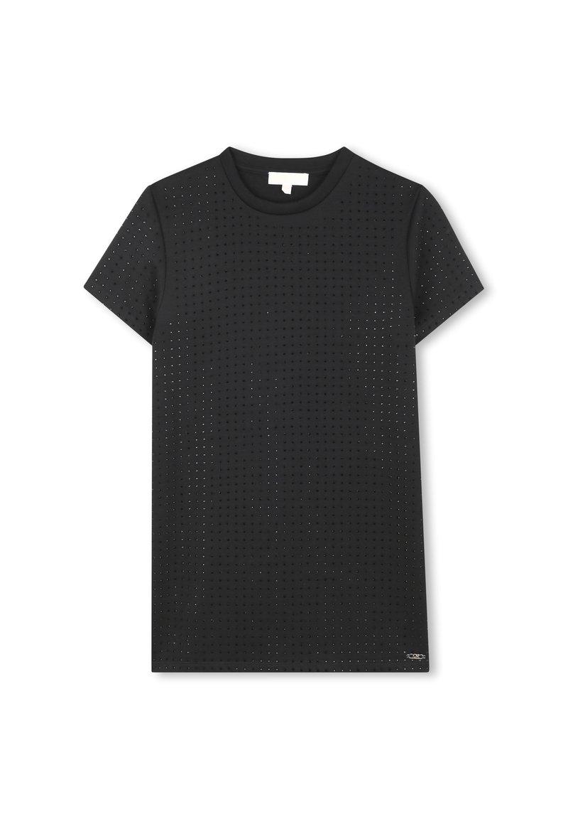 Zwarte t-shirt gemaakt van een gladde stof met geperforeerde patronen door het hele shirt. Inclusief een klassieke ronde hals en korte mouwen.