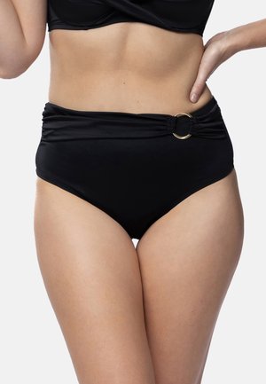 Čierne vysoké bikiny s hladkým materiálom, ktoré majú skrútený pás a zlatý kruhový akcent na boku.