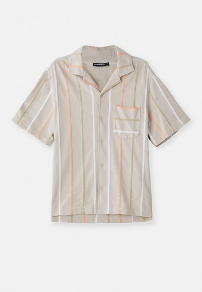 Beige Kurzarmhemd mit vertikalen Streifen in Orange, Grün und Weiß. Mit Kragen und Brusttasche. Strukturierten Stoff.