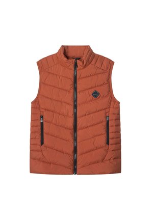 Gilet matelassé sans manches orange rouille avec fermeture éclair noire à l'avant, deux poches latérales zippées et un petit patch de logo de marque noir sur la poitrine.