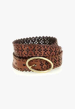 Cintura in pelle marrone con motivo floreale traforato, bordi smerlati e fibbia ovale dorata con finitura liscia.
