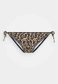 Bikini alavante leopardo com detalhes de laço nas laterais, apresentando uma borda de marca em preto e branco. O material parece suave com uma textura macia.