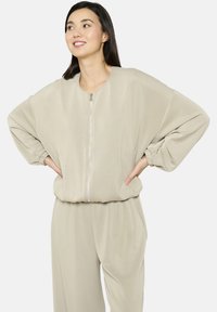 OVERSIZED - Lukuga pusa - lt beige