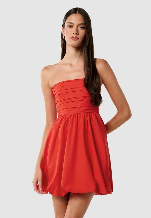 PHOEBE BUBBLE HEM MINI - Cocktail dress / Party dress - flame scarlet