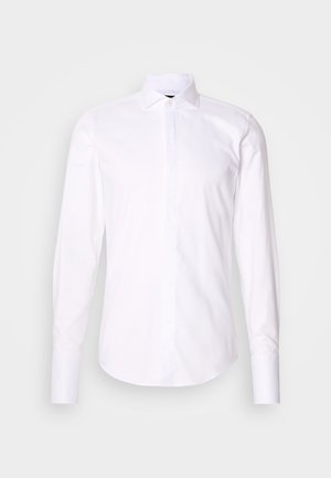Weißes Langarmhemd mit spitzem Kragen, Vorderknopfverschluss und geknöpften Manschetten. Hergestellt aus glattem Stoff mit einem frischen Aussehen.