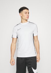 Nike Performance - ACADEMY 23 TOP BRANDED - Sports T-shirt - white/black Thumbnail Image 1