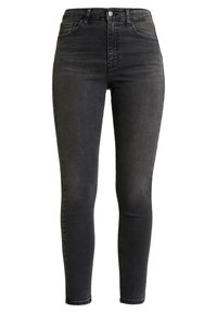 Jeans de mezclilla negra de tiro alto con un ajuste ceñido, que cuentan con cierre de botón y cremallera, sutiles desgastes y un diseño clásico de cinco bolsillos.