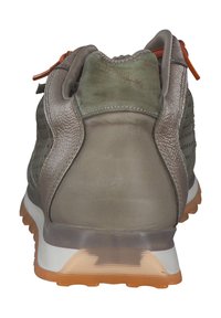 Cetti Sneaker low - nature tin wasabi