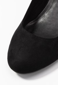 Evans Klasické lodičky - black