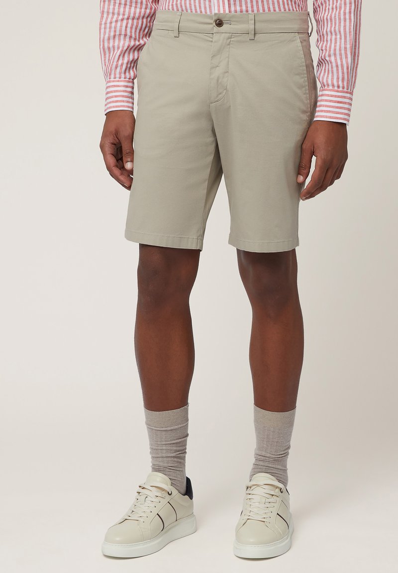 Harmont & Blaine - Shorts - beige, Vergroten