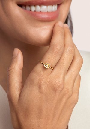 GARDENIA - Ring - gold-coloured