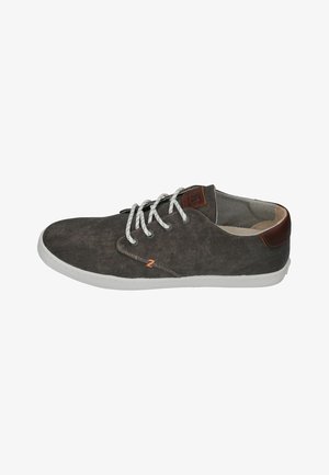 HUB, HUB FOOTWEAR HERREN SNEAKERS CHUCKER BLACK COGNAC WHITE - Sportlicher Schnürer - greyish cognac white