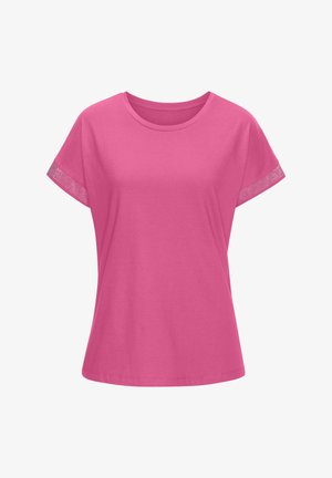 Rosa Damen-T-Shirt mit kurzen Ärmeln und Rundhalsausschnitt, mit netzartigen Details an den Ärmelkanten, auf einem weißen Hintergrund präsentiert.