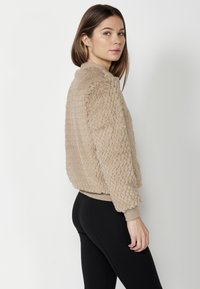 Koroshi Geacă bomber - beige